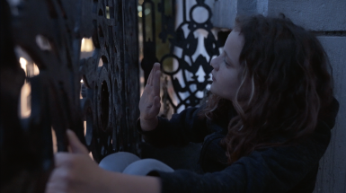 Під крилом ночі